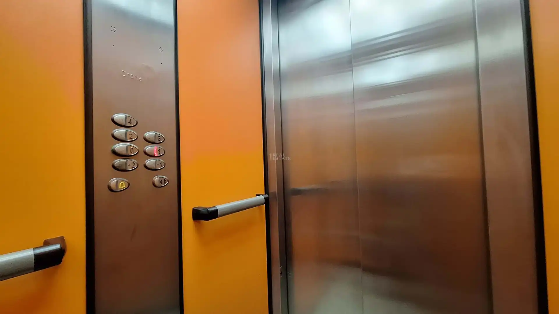 Piso en venta en Murcia con Aire acondicionado, Trastero y Balcón