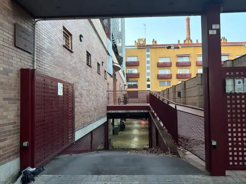 Aparcament de Garatge de lloguer en Sabadell