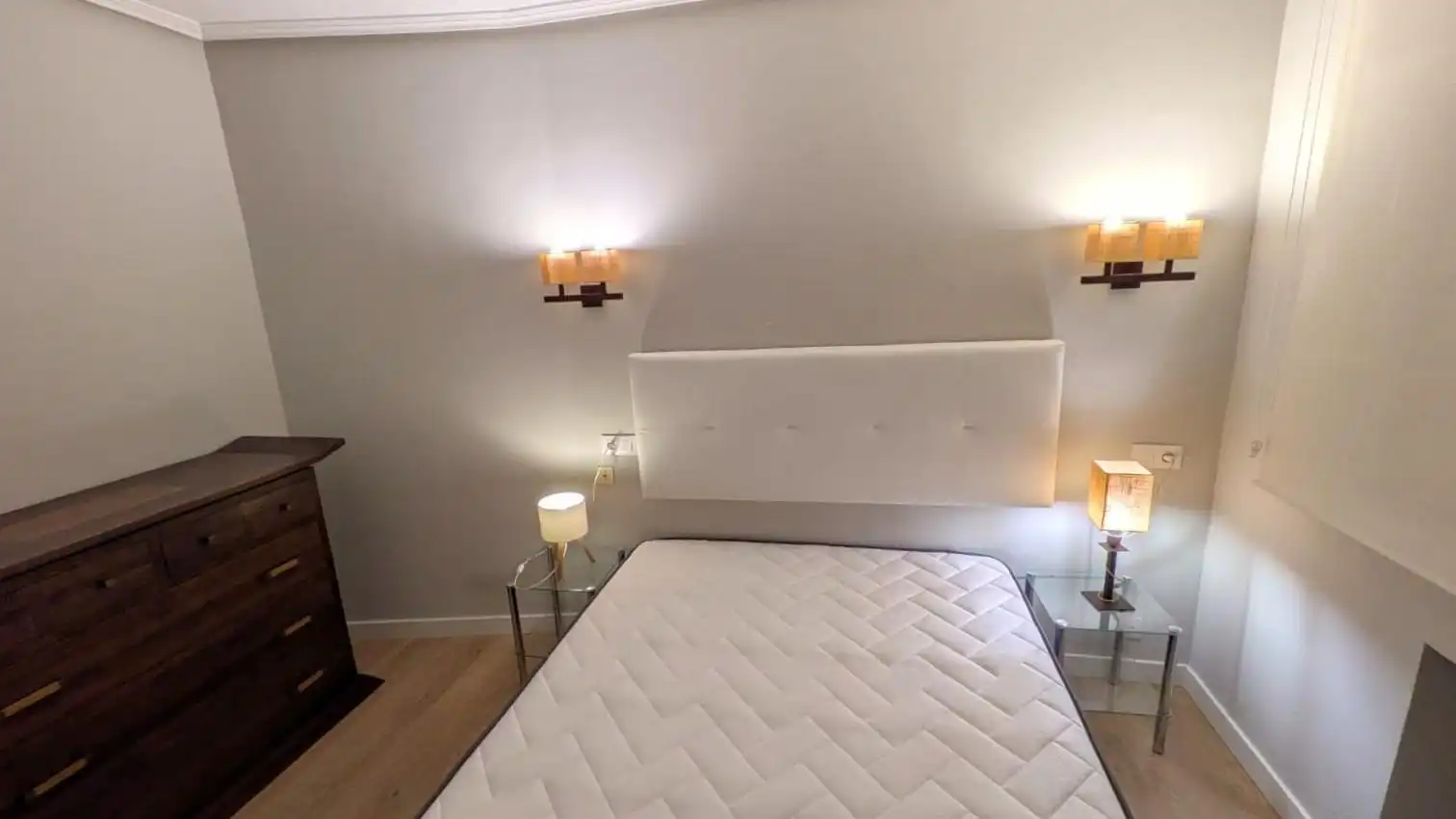 Bedroom of Flat for rent in Oviedo   with Heating and Furnished