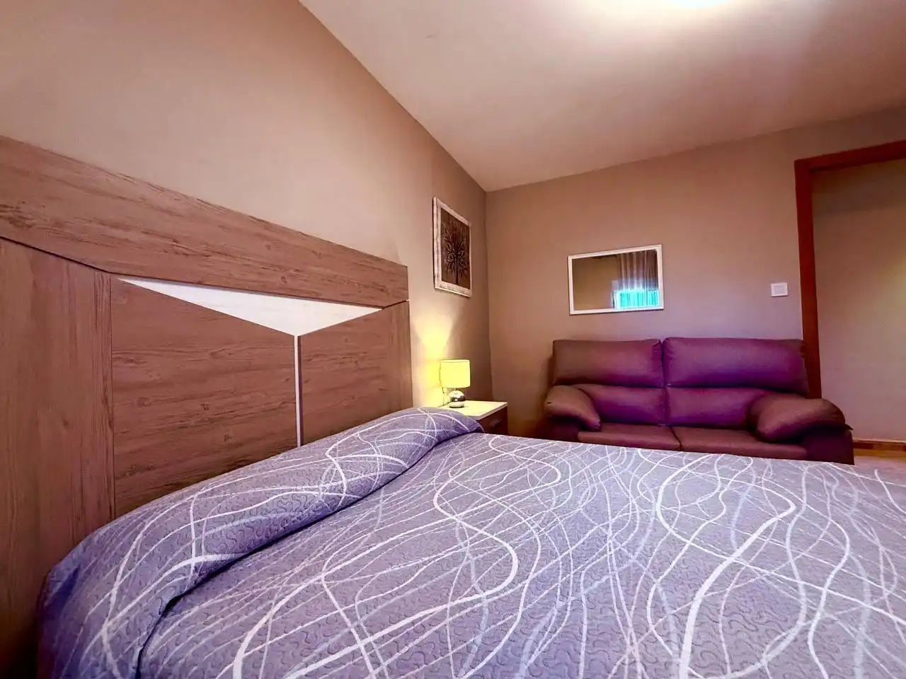 Bedroom of Houses for sale in Godelleta  with Air Conditioner, Private garden and Terrace