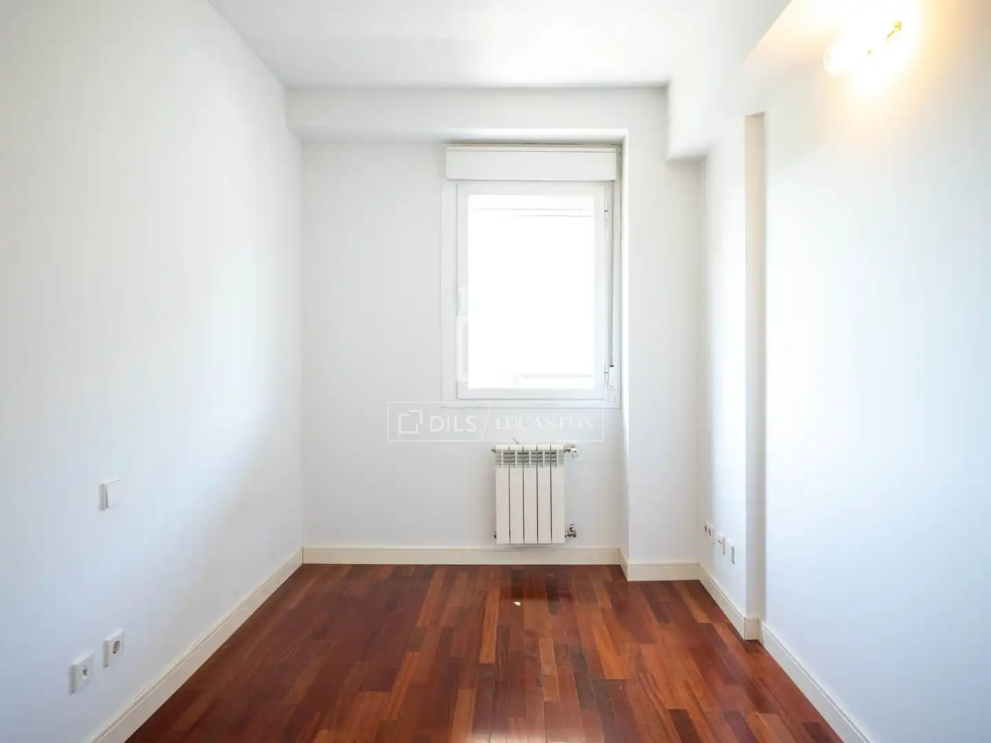 Schlafzimmer von Wohnung zur Miete in Majadahonda mit Klimaanlage, Heizung und Privatgarten