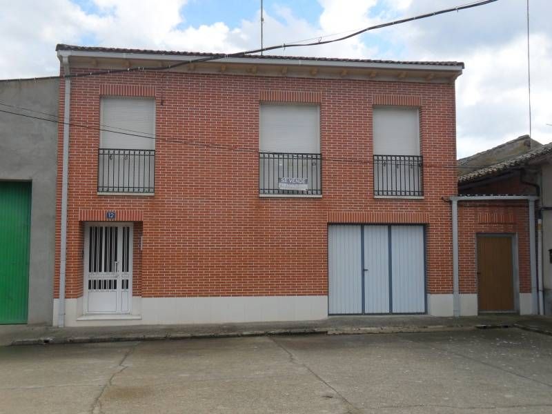 Vista exterior de Casa o xalet en venda en Torrecilla de la Abadesa
