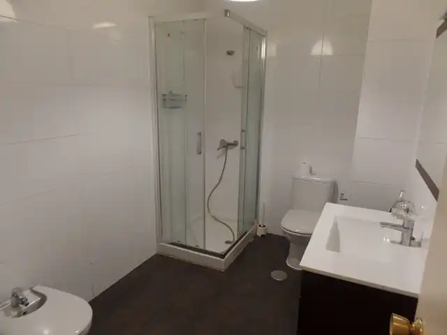 Baño de Piso en venta en Madrid con Aire acondicionado, Calefacción y Terraza