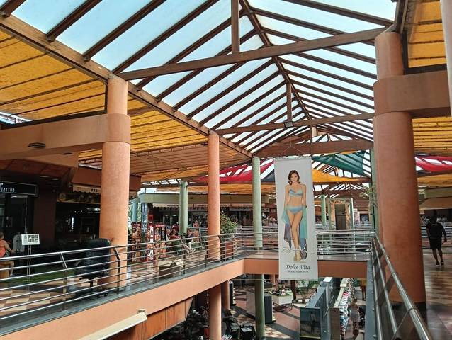 Local comercial en Venta en Mar Mediterráneo en Maspalomas - Meloneras