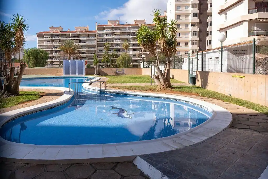 Piscina de Piso en venta en Arona con Piscina comunitaria
