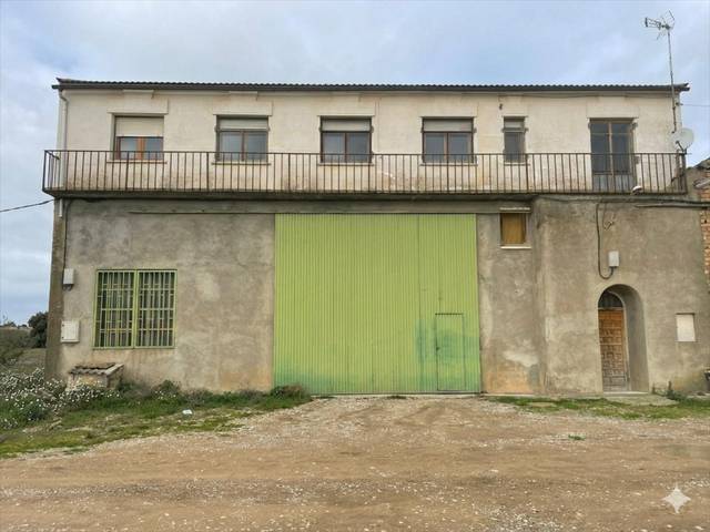 Casa-chalet en Venta en Biota