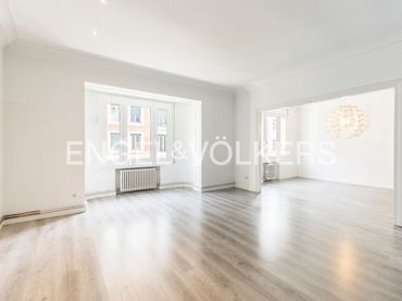 Appartamento con balcone in vendita a Sarrià - Sant Gervasi