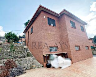 Exterior view of House or chalet for sale in Olesa de Bonesvalls  with Heating, Private garden and Terrace