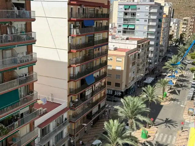 Appartement compact avec terrasse à vendre à Avinguda Blasco Ibáñez 9, imagen 4
