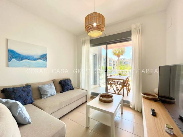 Apartamento en Alquiler en V-01 en Almenara