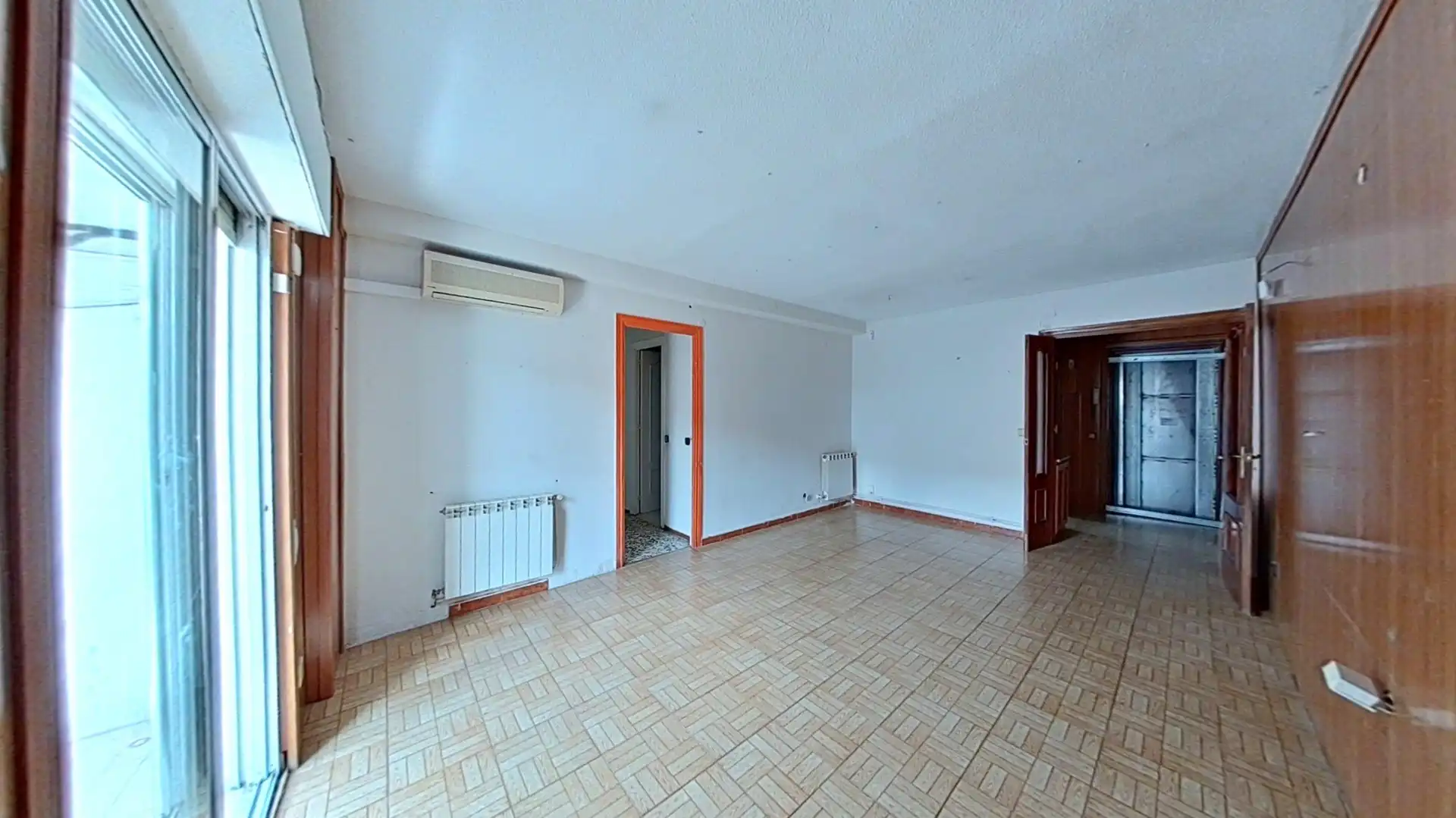 Apartament en venda en Parla