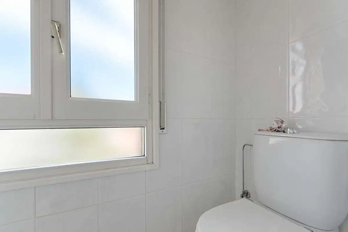Bany de Casa o xalet en venda en Roses amb Jardí privat