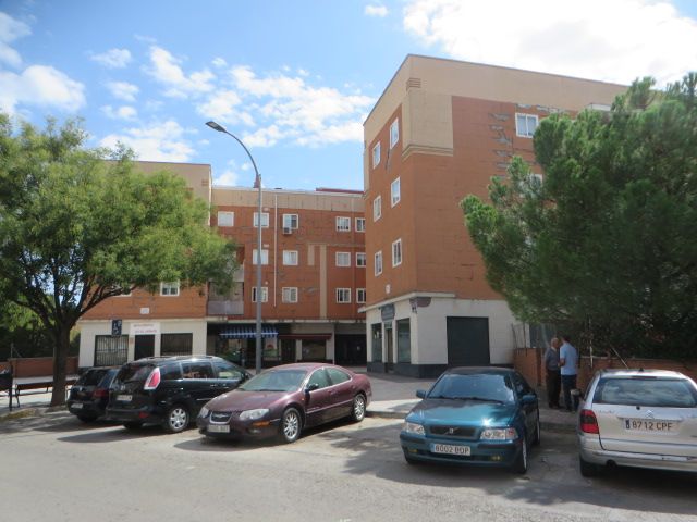 Exterior view of Garage for sale in Azuqueca de Henares