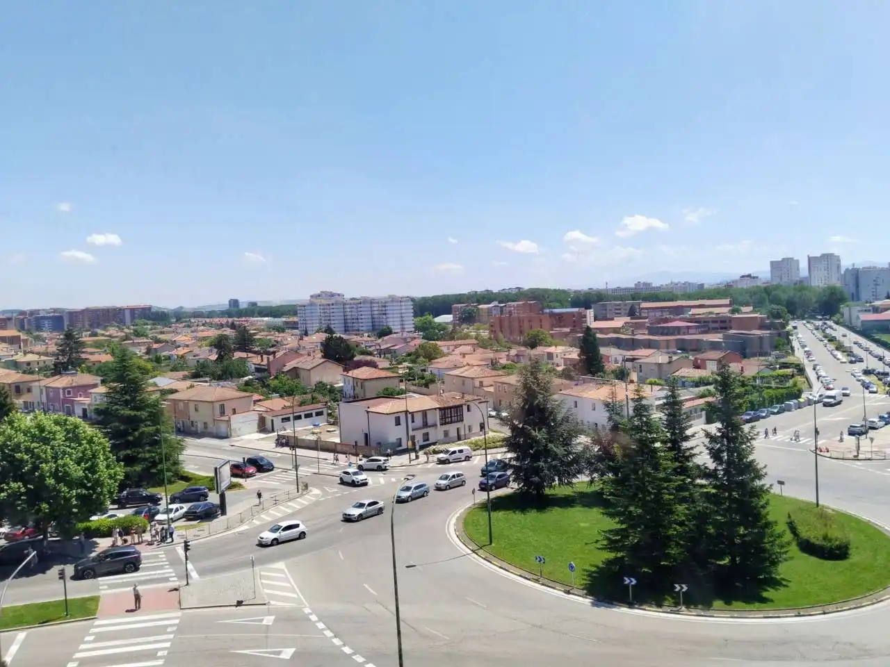 Exterior view of Flat for rent in Burgos  with Heating, Parquet flooring and Terrace