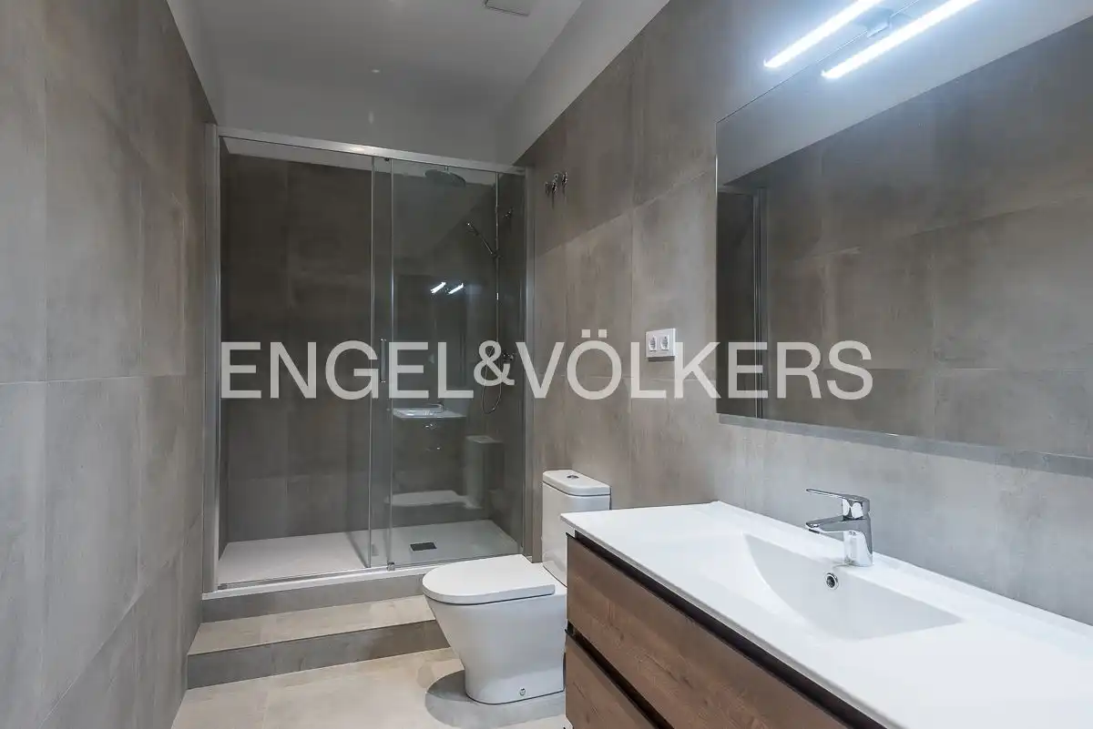Flat with terrace to rent in Ciutat Vella, imagen 20