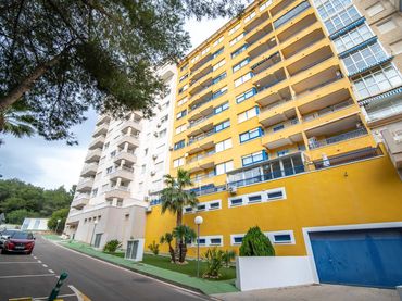 Dúplex amb piscina en venda a Orihuela Costa