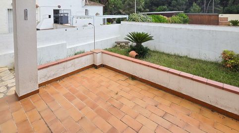 Foto 4 de Casa adosada en venta en Passatge Punta Milà-34, Montgó, L'Escala