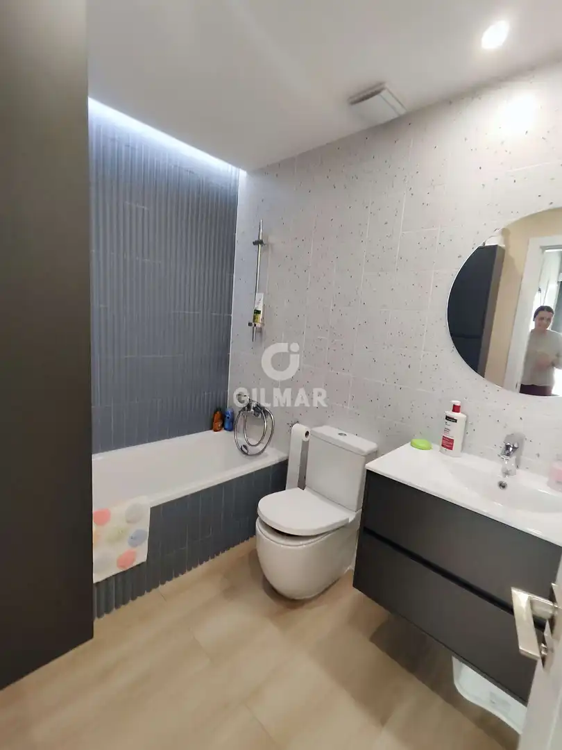 Baño de Casa o chalet en venta en Parla con Calefacción, Jardín privado y Piscina
