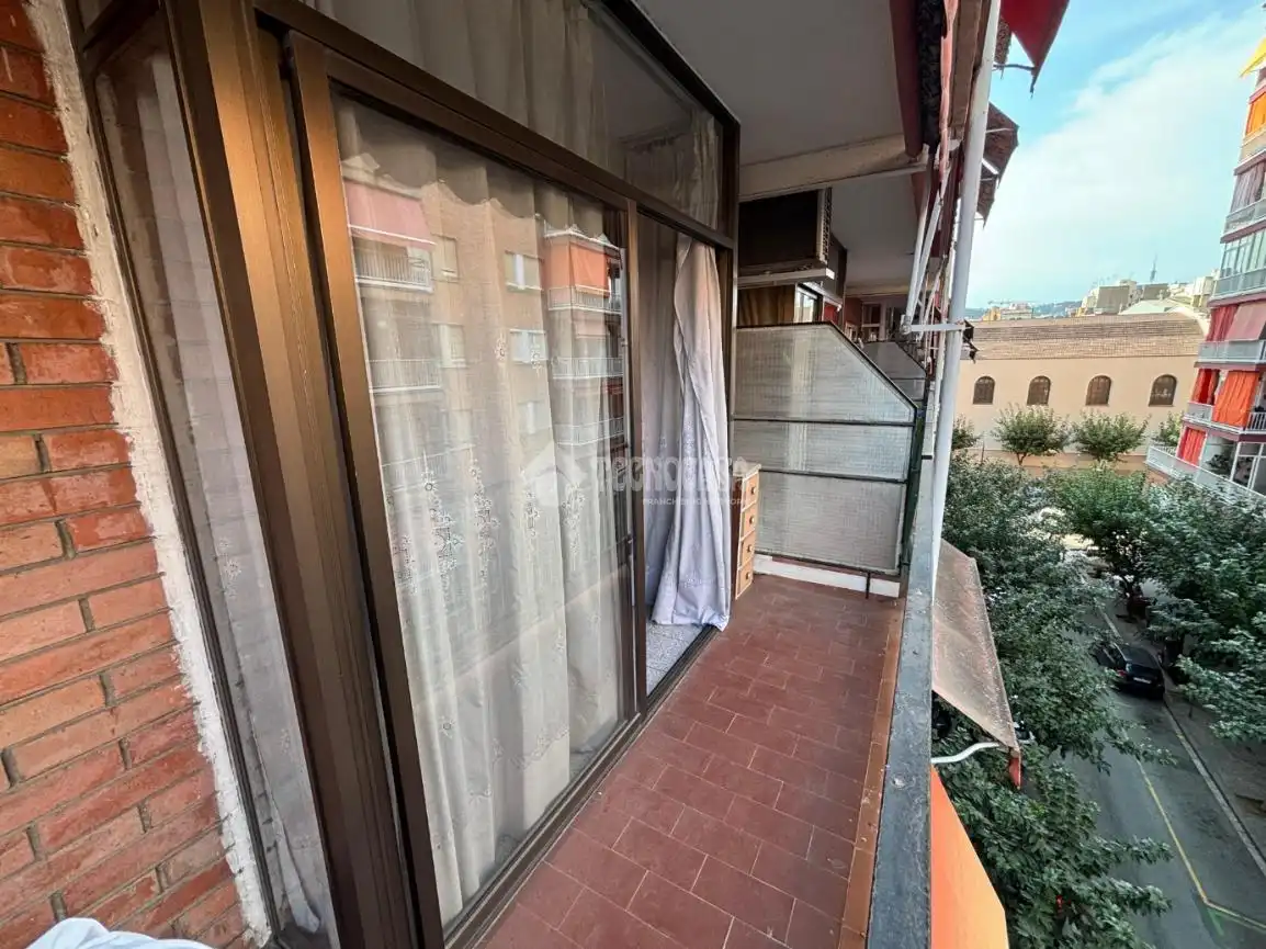 Piso con terraza en venta en Santa Eulàlia, imagen 3