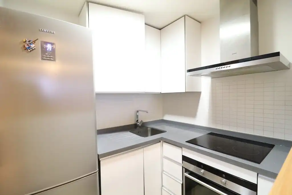 Apartament de lloguer a Avenida Holanda, Mil Palmeras