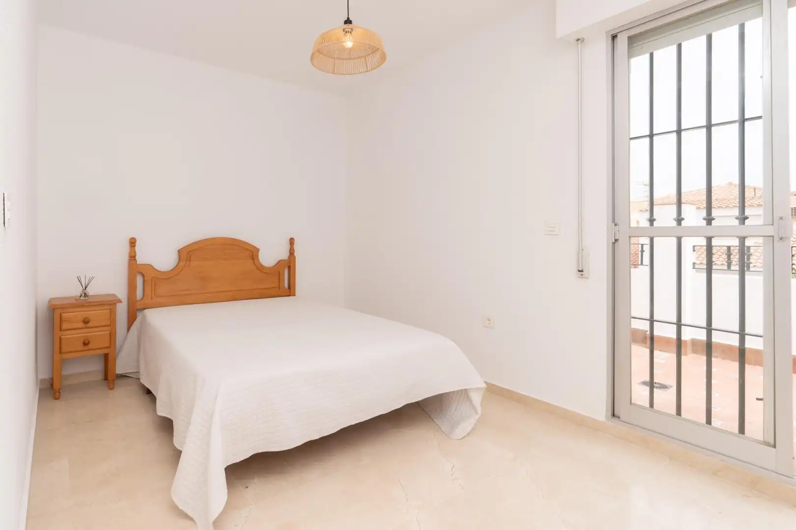 House with terrace for sale in Calle Calle Andrómeda, imagen 12