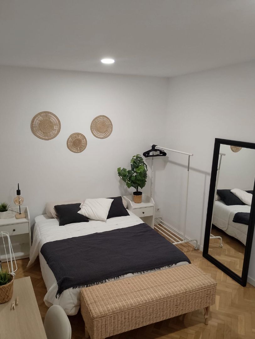 Bedroom of Flat to share in  Madrid Capital  with Air Conditioner, Heating and Furnished