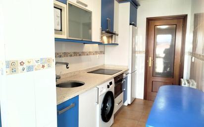 Küche von Wohnung zum verkauf in Castañeda mit Heizung und Balkon