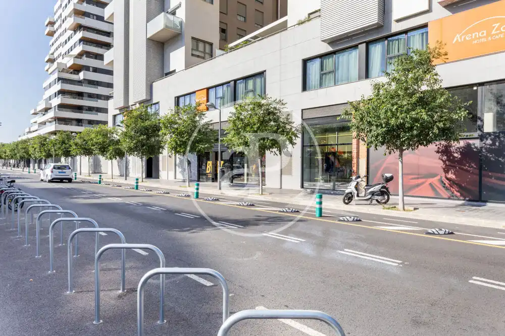 Vista exterior de Pis de lloguer en Valencia amb Aire condicionat, Calefacció i Jardí privat
