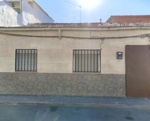 Exterior view of Single-family semi-detached for sale in Ciudad Real Capital