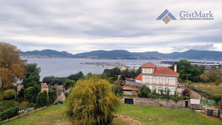 Flat to rent in Vigo   with Air Conditioner, Heating and Parquet flooring