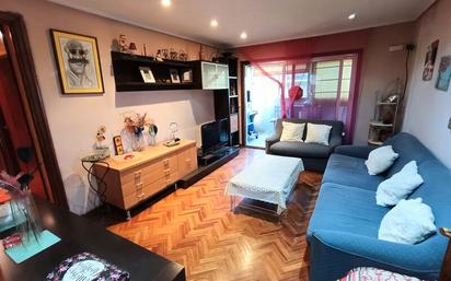 Living room of Flat for sale in  Madrid Capital  with Terrace