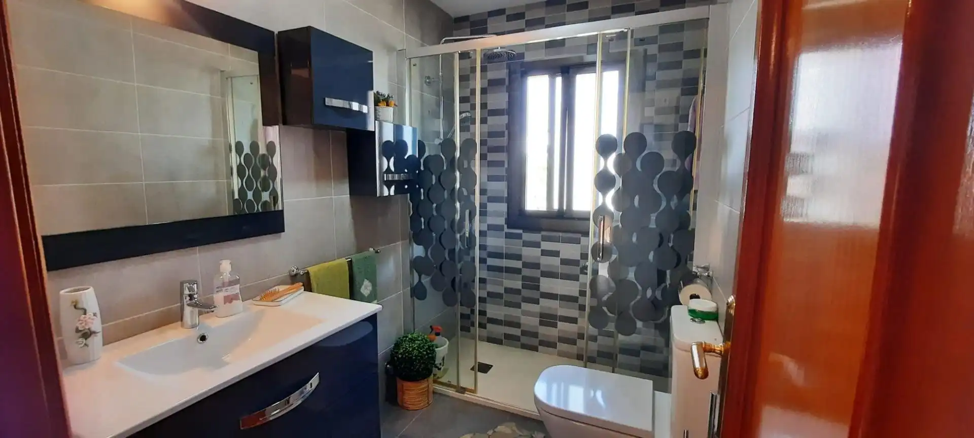 Bathroom of Houses for sale in Castellbisbal  with Private garden, Storage room and Balcony