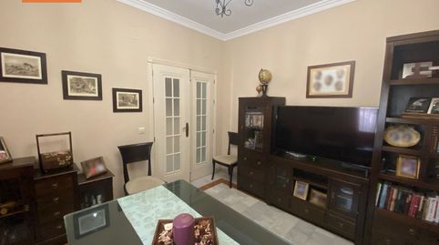 Foto 3 de Casa o xalet en venda a Lora del Río, Sevilla