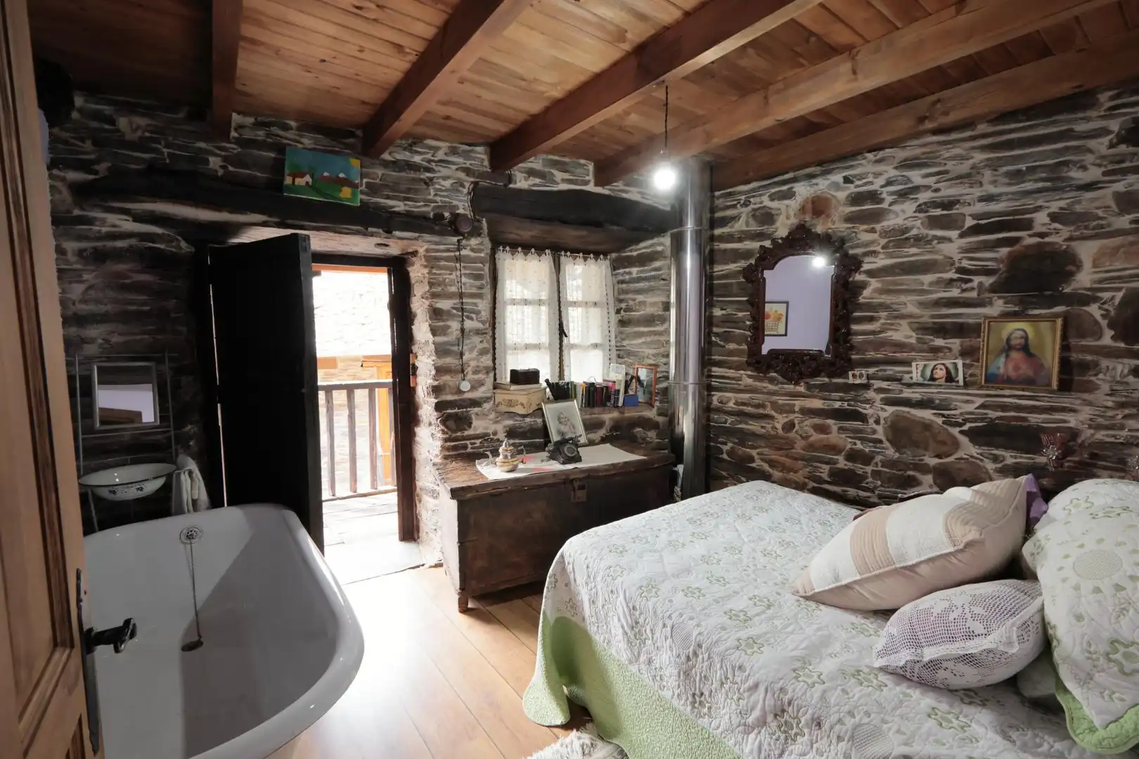 Casa rústica amb terrassa en venda a Villafranca del Bierzo, imagen 18
