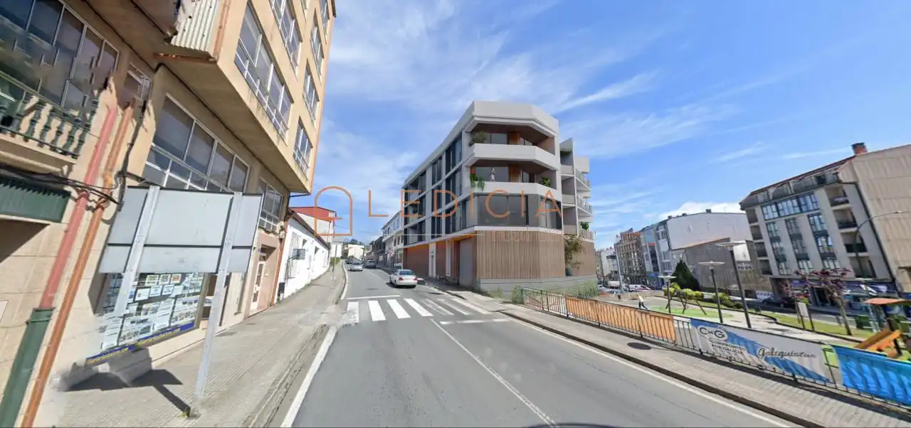Terreni e lotti in vendita a AVENIDA DE FERROL