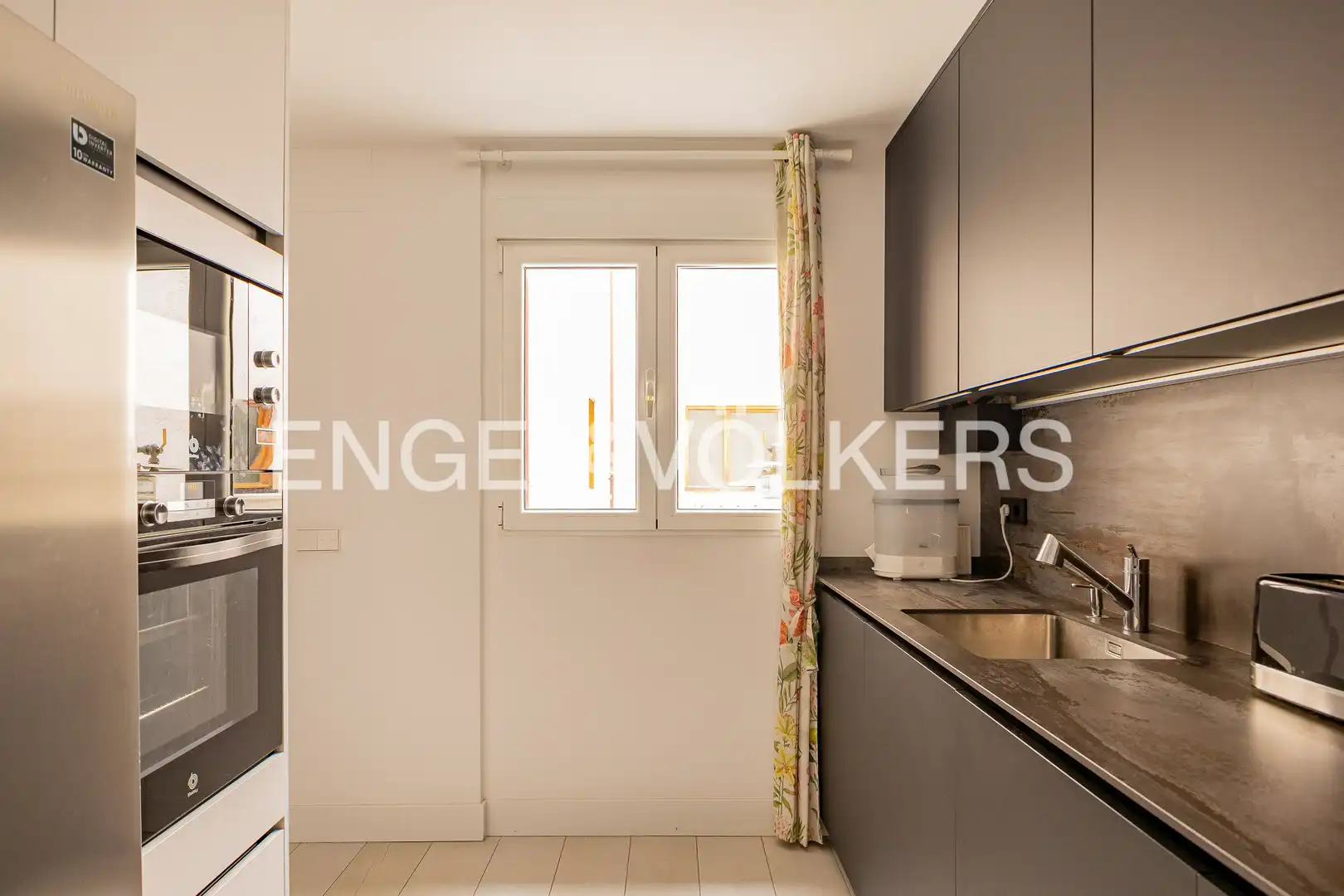 Kitchen of Flat for sale in Madrid  with Air Conditioner, Heating and Furnished