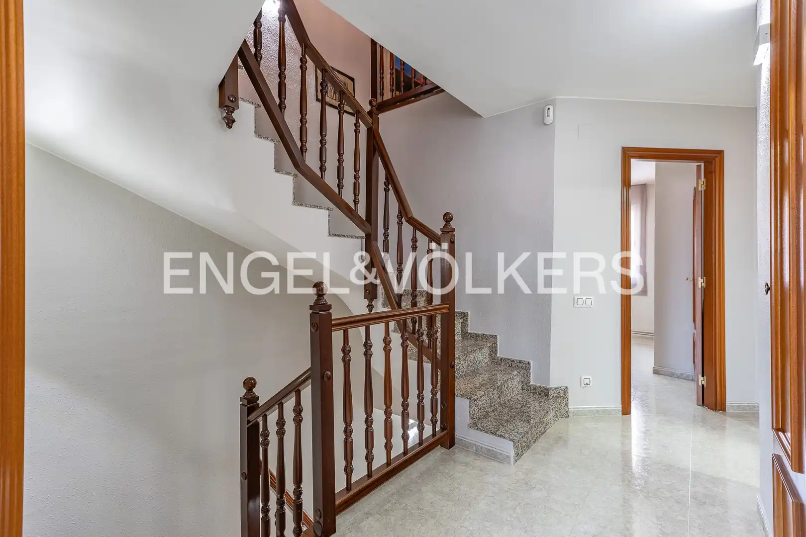 Detached homes for sale in Rubí  with Air Conditioner, Heating and Parquet flooring