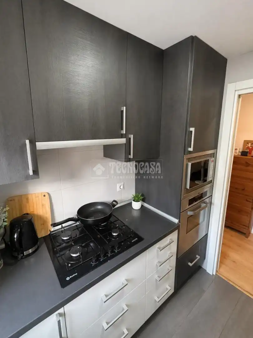 Cuina de Pis en venda en Madrid amb Calefacció i Parquet