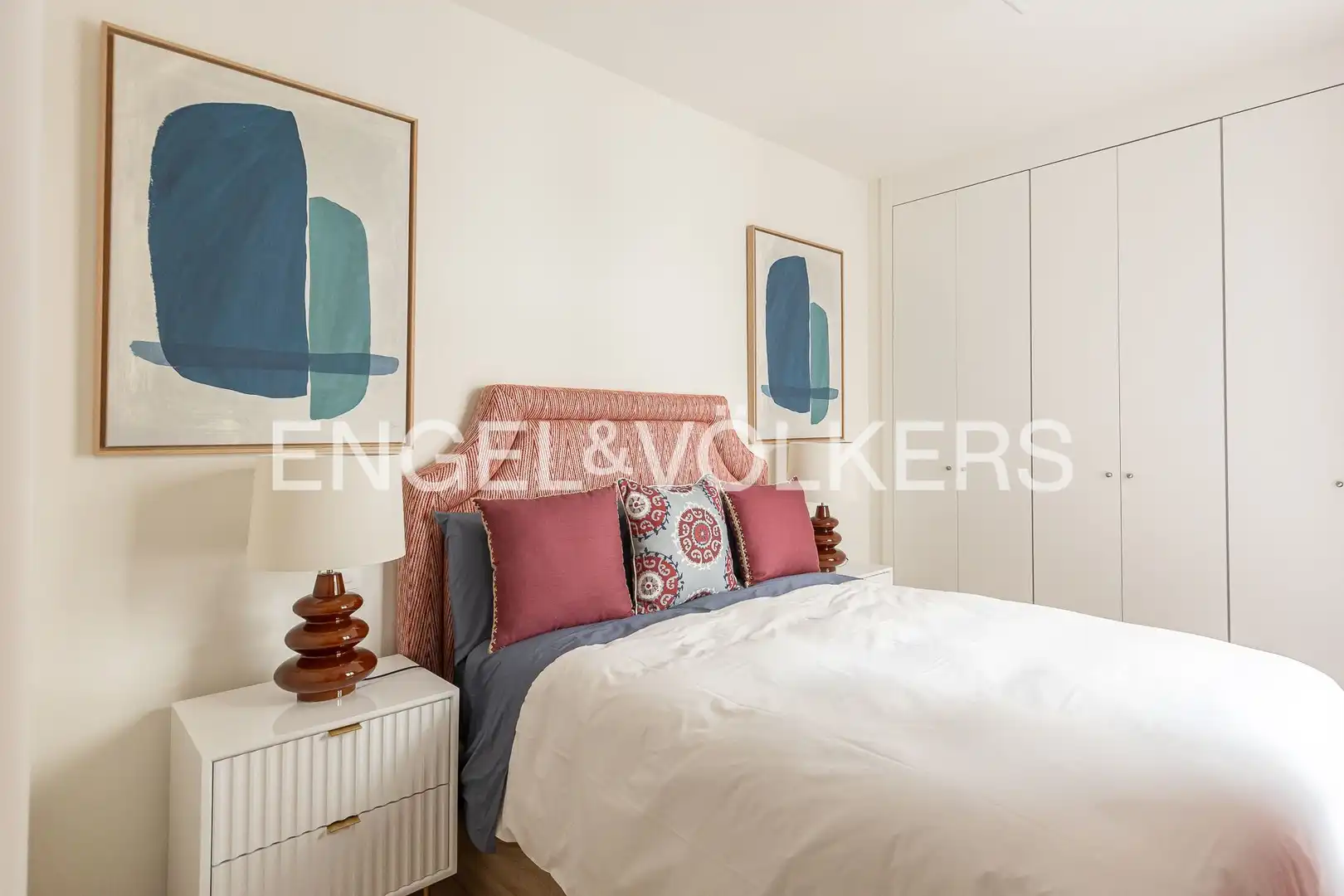 Bedroom of Flat for rent in Madrid  with Air Conditioner, Heating and Private garden