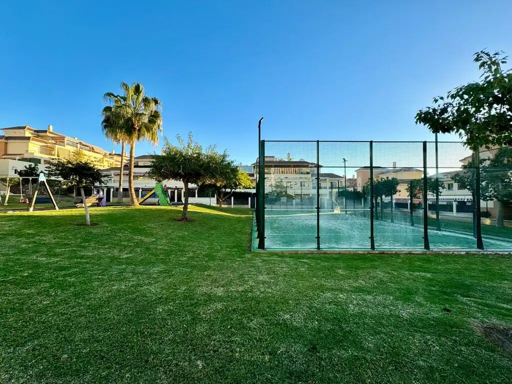 Appartement avec piscine à louer à Calle Aligustres de Baviera, imagen 28