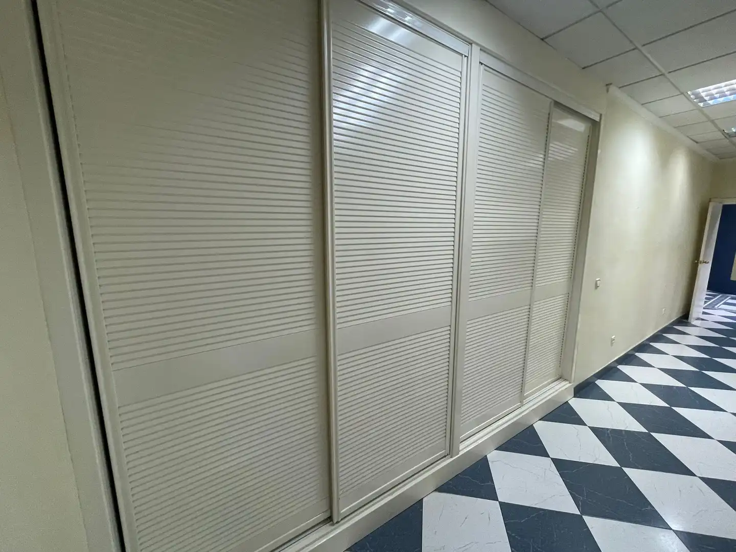 Local comercial de lloguer a Calle del Aire 25, imagen 9