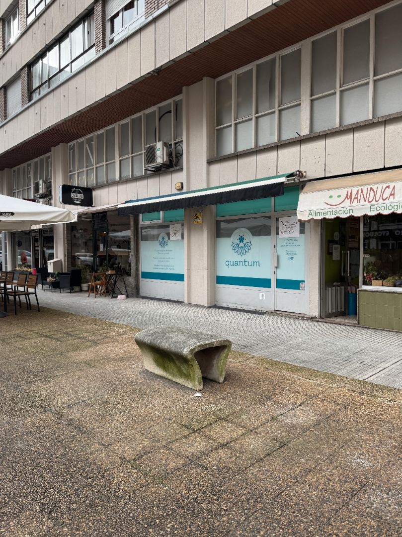 Local de lloguer a Calle José Cueto, 16, Centro