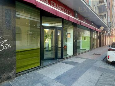 Local comercial de lloguer a San Pablo y Santa Marina