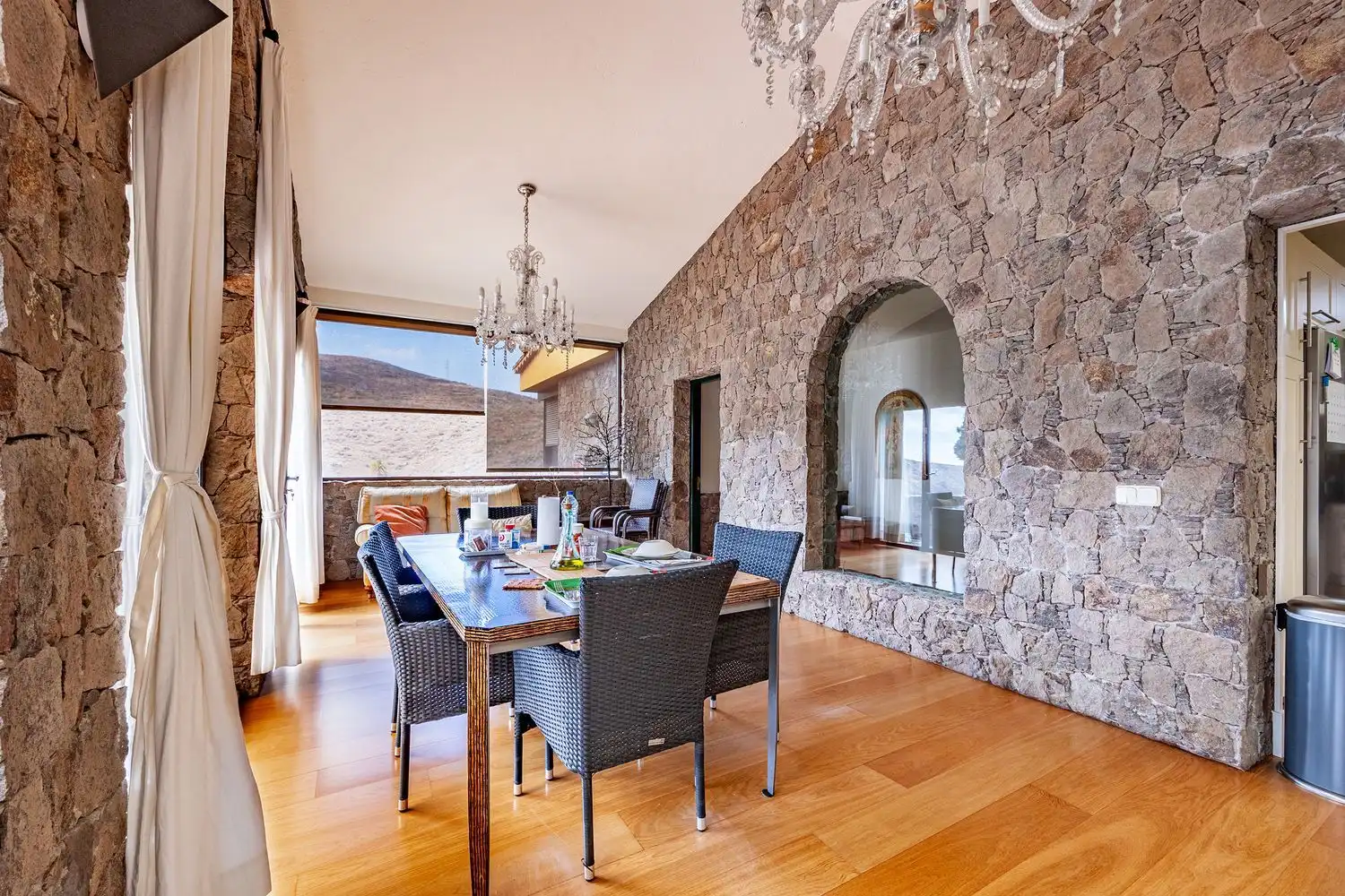 Comedor de Casa o chalet en venta en Telde con Jardín privado, Terraza y Piscina