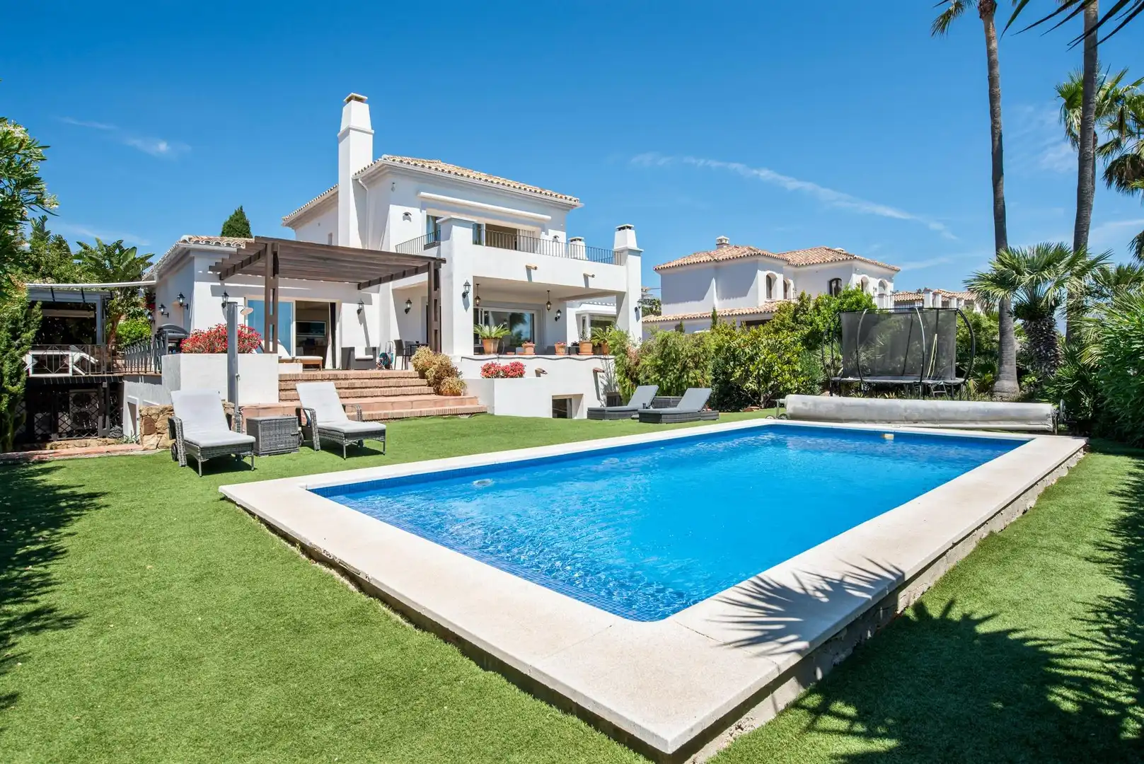 Casa con piscina en venta en Chullera