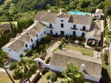 Casa con balcone in vendita a Sotogrande Alto