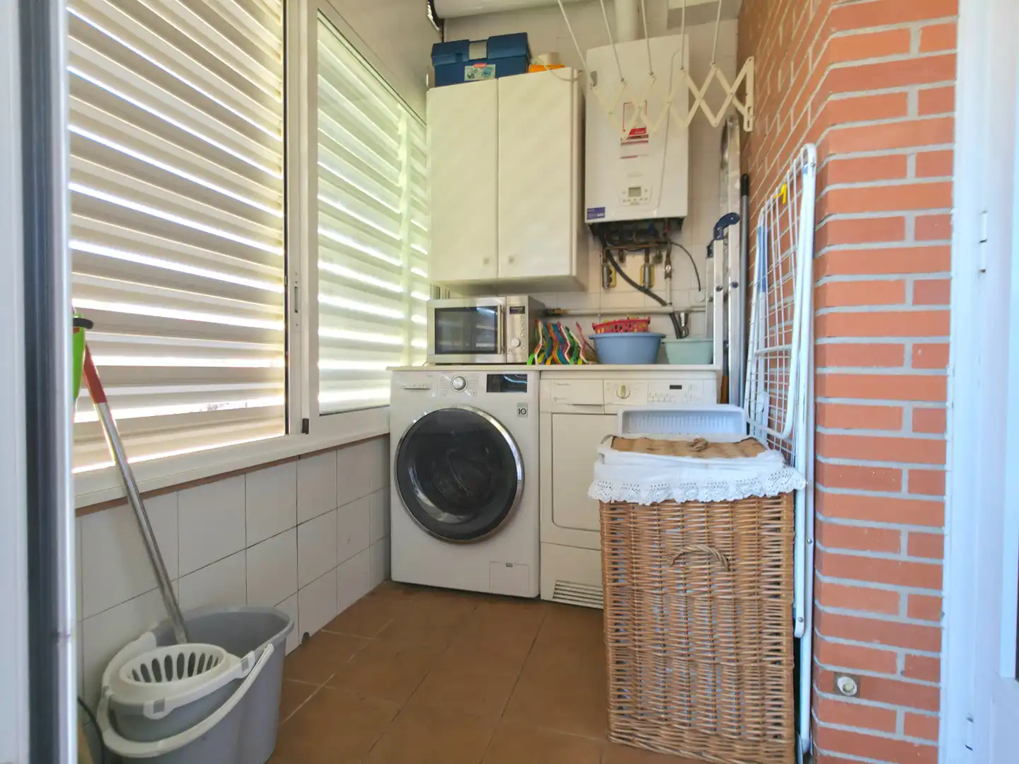 Cocina de Piso en venta en Sant Andreu de la Barca con Aire acondicionado, Calefacción y Terraza