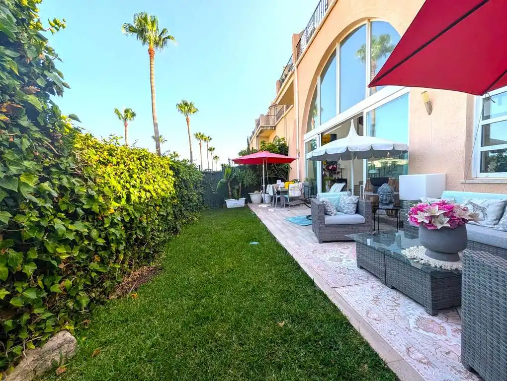 Terrace of Detached homes for sale in La Alcaidesa  with Air Conditioner, Heating and Private garden