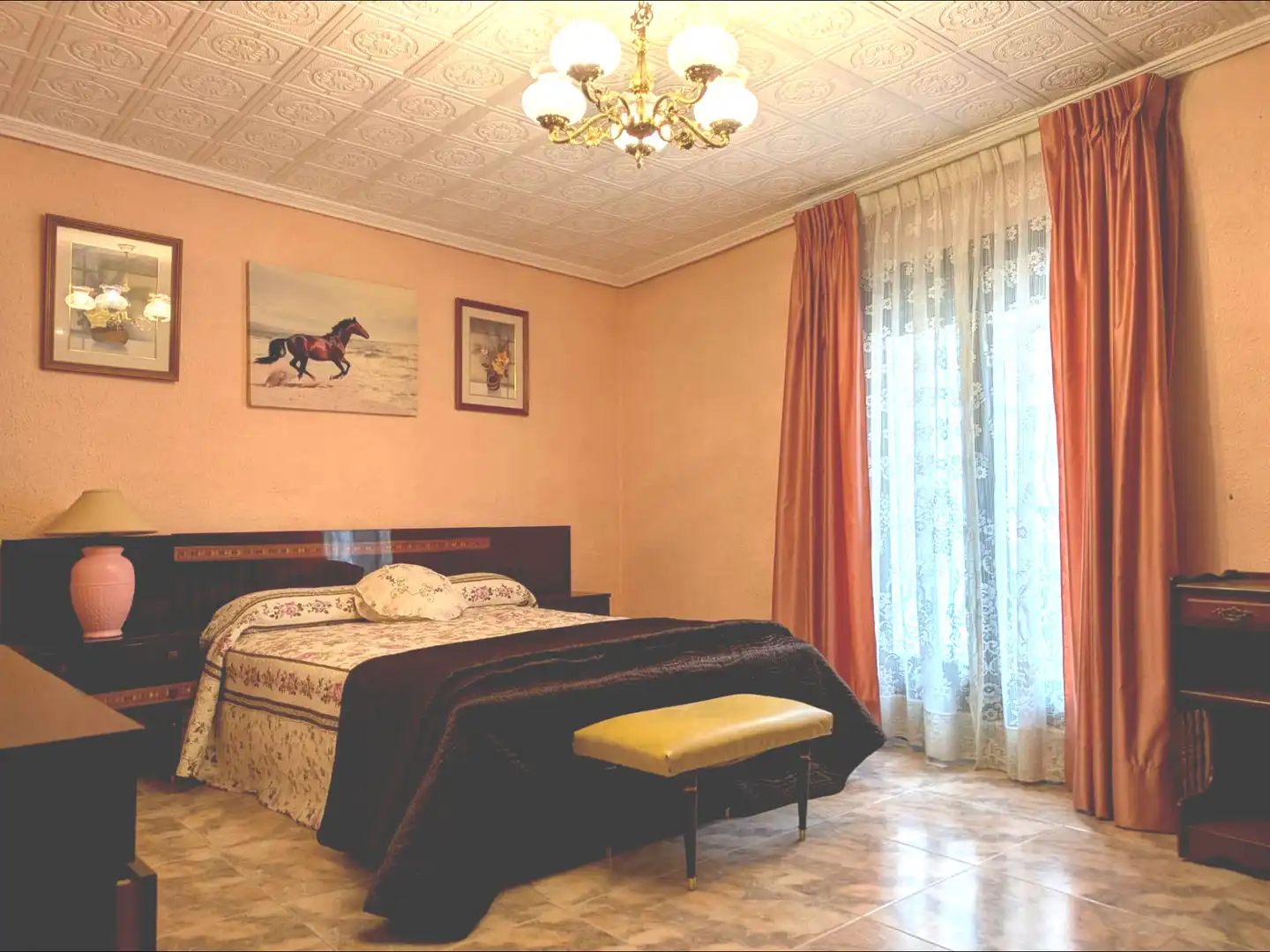 Bedroom of Houses for sale in Quinto  with Balcony