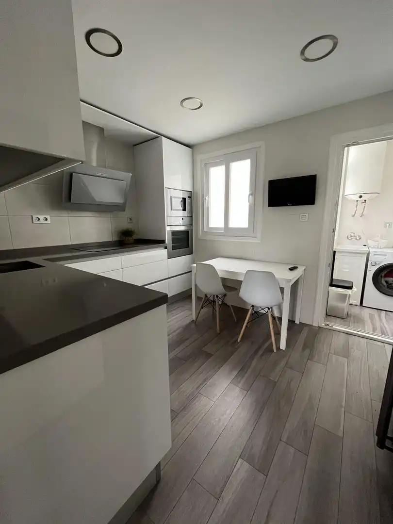 Cocina de Piso de alquiler en Almería con Aire acondicionado, Calefacción y Amueblado